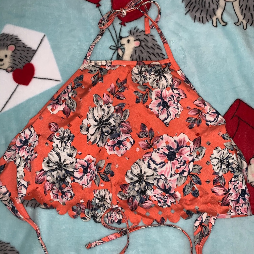 Swimsuit top